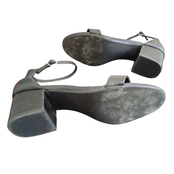 Amazon Essentials Size 9.5 Sandals Black Block Heel Adjustable Ankle Strap - Picture 11 of 11